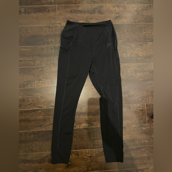 Gymshark Black Pocket Leggings - Picture 1 of 5